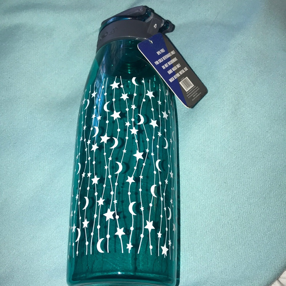 Brand new water bottle